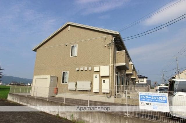 グランシャリオの外観写真