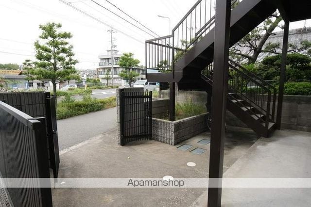 西田レジデンスAB棟の玄関写真