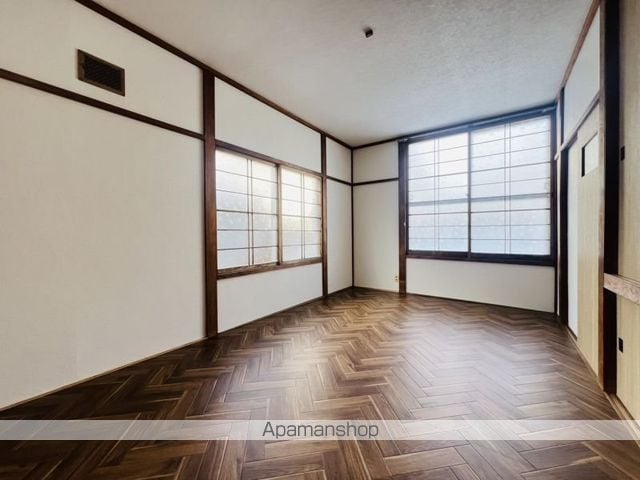 第二松葉マンションの内装写真
