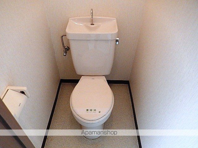 クリスタルカーサIIの内装写真