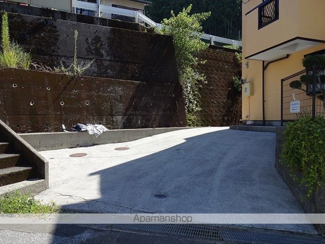 エンジェルガーデンの玄関写真