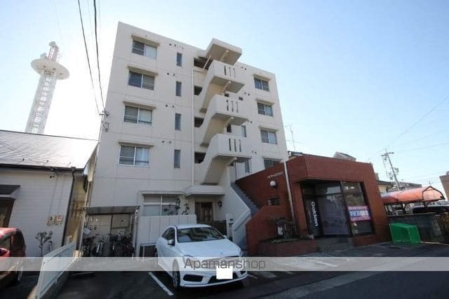 ハイファームマンションの外観写真
