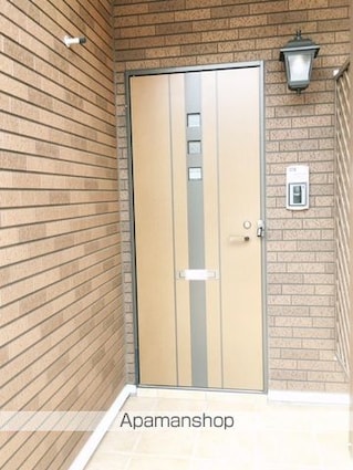 千葉県富里市御料[1LDK/45.77m2]のエントランス