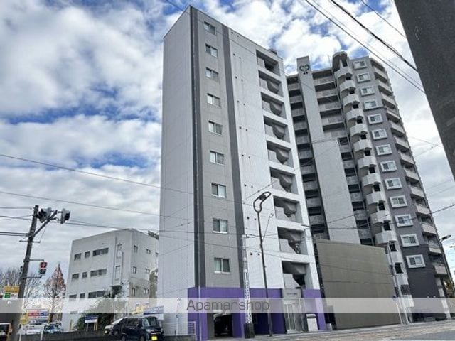 CROSS HALL 慶徳の外観写真