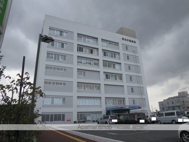 プリミエール八田IIIの玄関写真