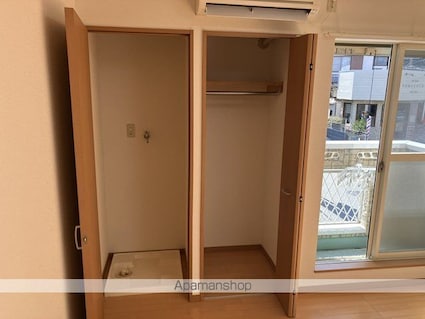 コンフォートベネフィス大橋Ⅲ[1K/21.98m2]の収納2