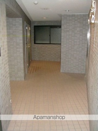 滋賀県東近江市八日市本町[1K/30.55m2]の共用部3