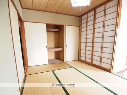 コーポラス外濠[2LDK/58.06m2]の収納