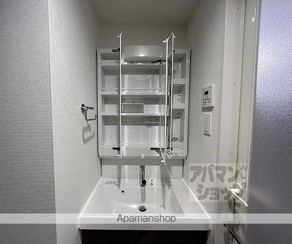 フォレスト油小路四条の内装写真