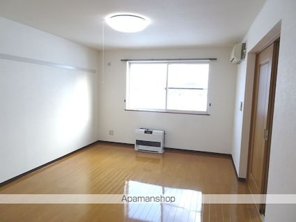 セルジェ・さくら[2LDK/58.3m2]のリビング・居間