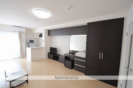 ミランダリゼやまのきた[1R/26.5m2]のリビング・居間