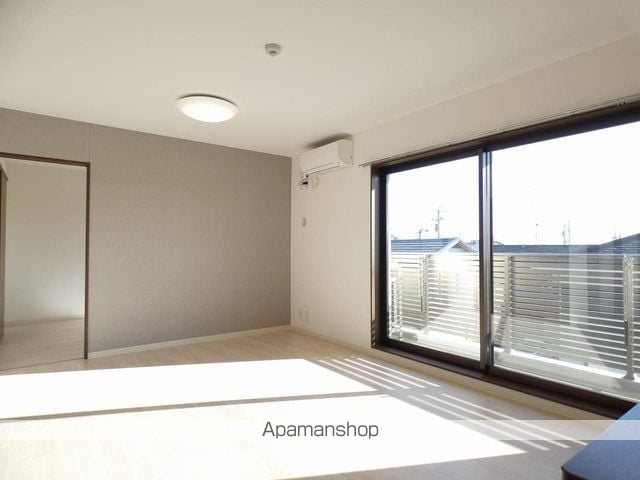 田畑ハイツルシアスIの内装写真