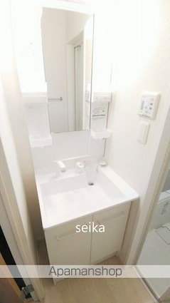クレイノネオ南篠崎町[1K/20.74m2]の洗面所