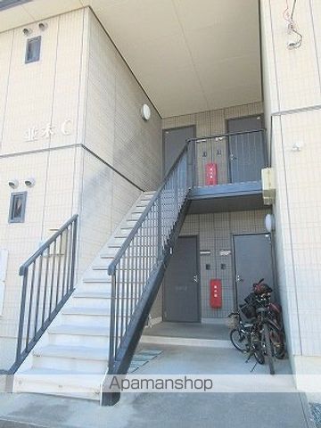 東海道本線 舞阪駅 徒歩12分 2階建 築24年の玄関写真