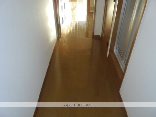 センターイン伊勢町の内装写真