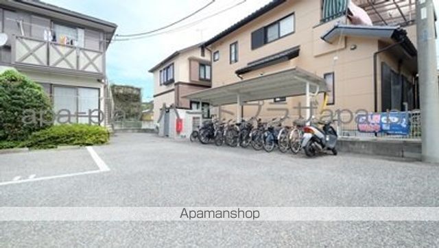 ハーベスト・アベニューの玄関写真