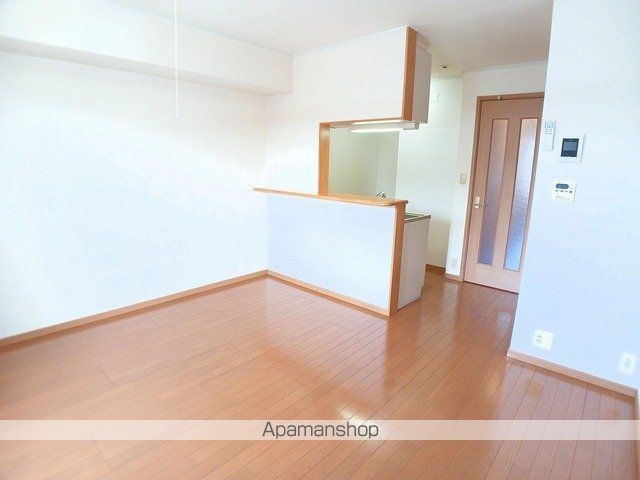 プラスパーAの内装写真