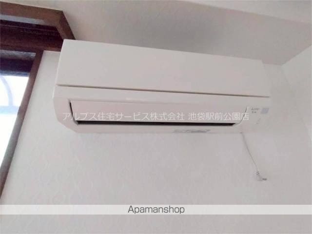 スプリングハウスの内装写真