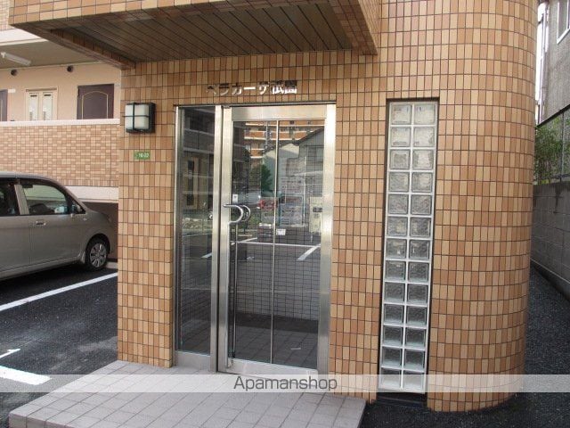 ベラカーザ祇園の玄関写真
