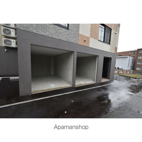 レクスベイル平岸の玄関写真