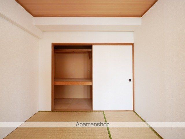 高伸ハイツの内装写真