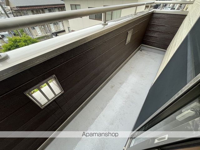 VILLA MONZENの内装写真