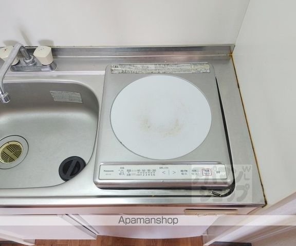 トライヤードの内装写真