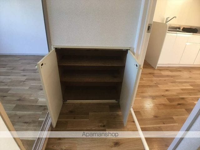 プレジール佐藤の内装写真