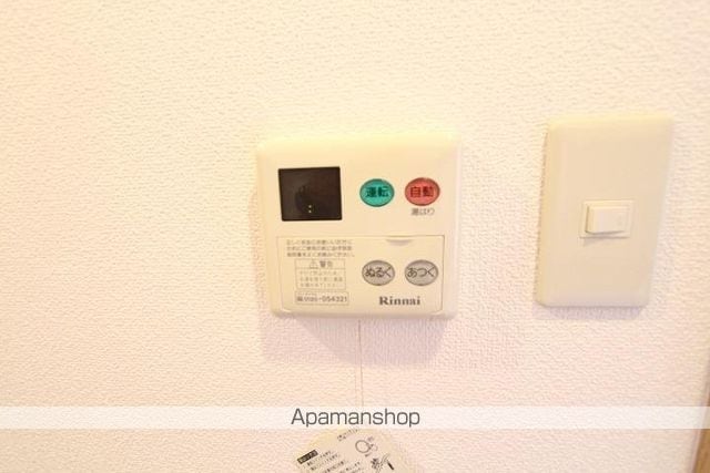 QUA21の内装写真
