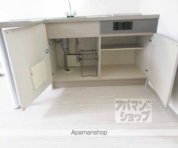リバーハイツ山科の内装写真