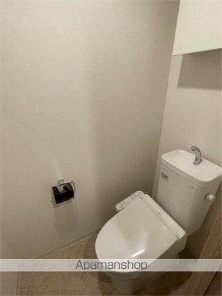 ＧＡＲＤＥＮ　ＣＯＵＲＴ　Ａ　西高島平[1LDK/40.66m2]のトイレ