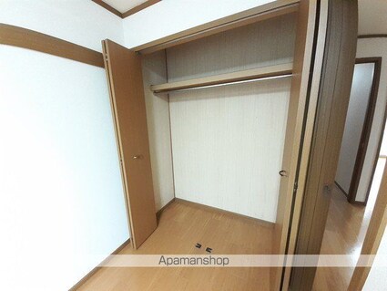 サンライズ葛岡[2DK/42.77m2]の収納