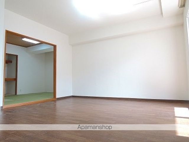 アルファスクエア円山の内装写真