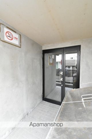 クリエート旭町Vの玄関写真