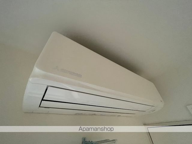 F ASECIA AELLOの内装写真