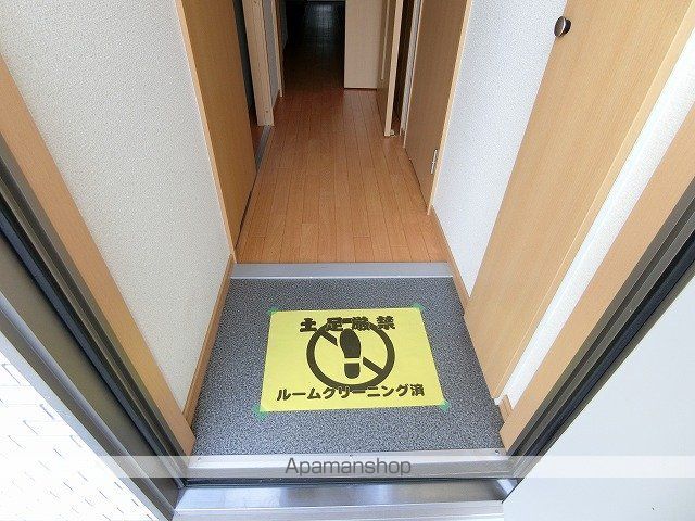 ラコリンヌダボンドンスの内装写真