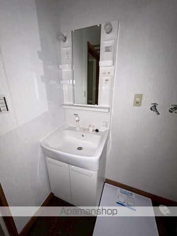 コンクルード B棟の内装写真
