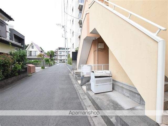IVY HOMEの玄関写真