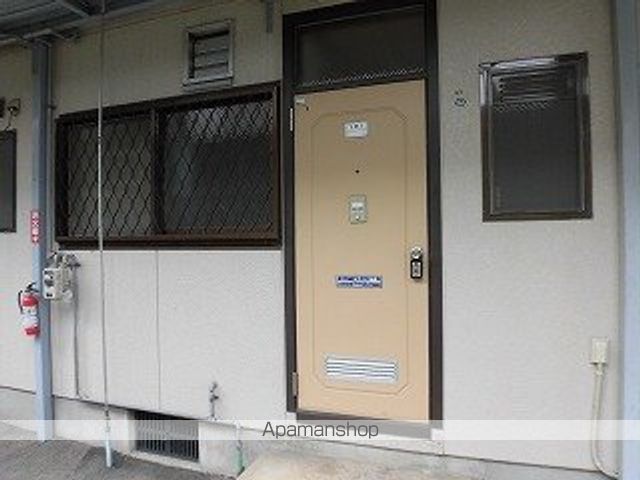 シティハイムAIの玄関写真