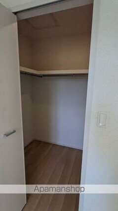 ヴァンヴェールＡ[2LDK/62.13m2]の収納