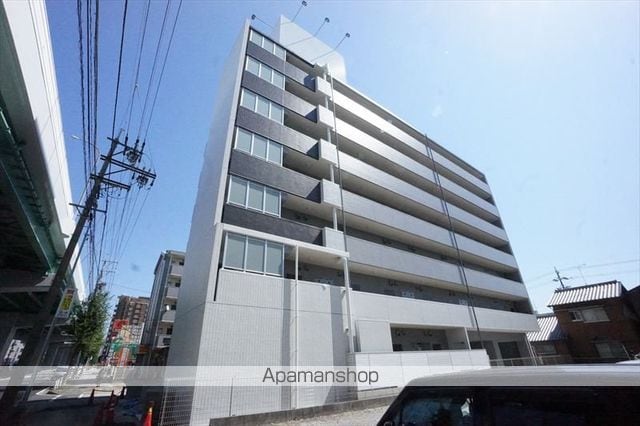 メイプル岩塚本通の外観写真