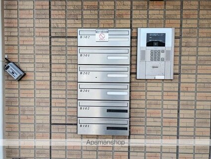 シャルム　Ｂ棟[3LDK/72.11m2]の共用部1