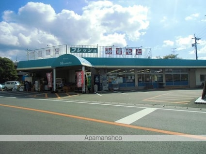 Ｔ’ｓ　ＶＩＬＬＡＧＥ[2LDK/51.66m2]の周辺1