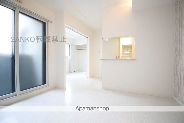 ENCHANーTHE環状通東の内装写真