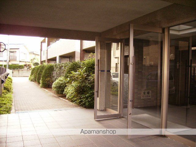 アクシスソメイの玄関写真