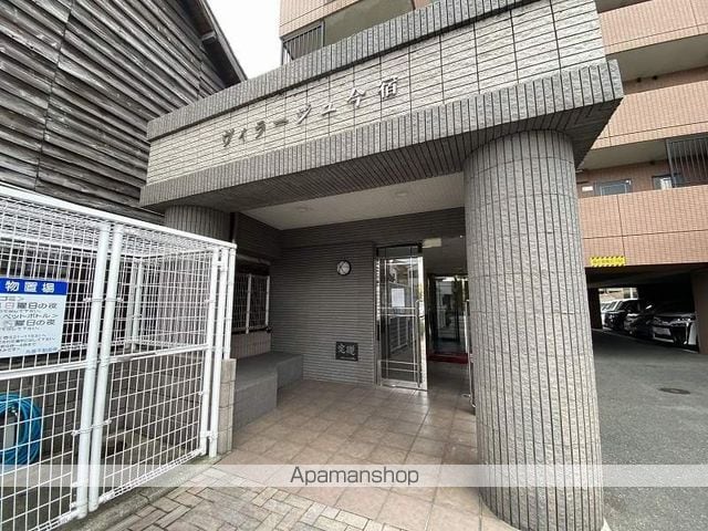 ヴィラージュ今宿の玄関写真