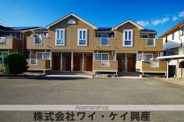 サンフェニックスBの玄関写真