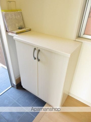 静岡市葵区 2階建 築16年の内装写真