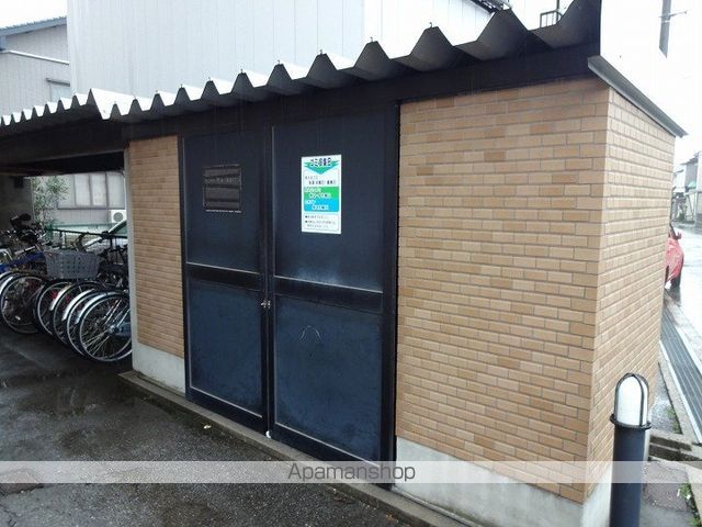 モンセーヌ堀川の外観写真
