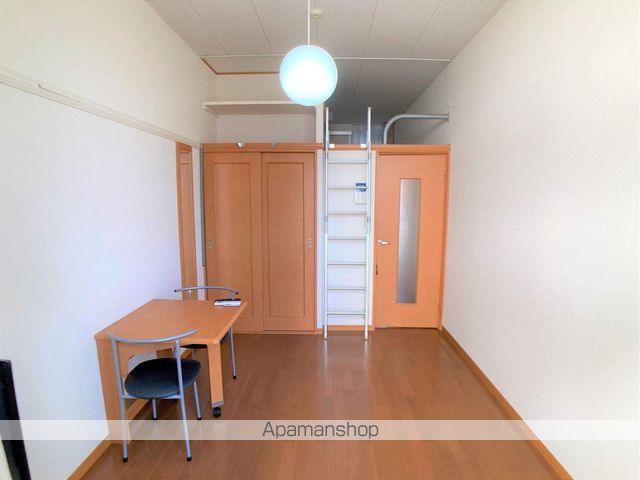 レオパレスCASA NAPOLIの内装写真